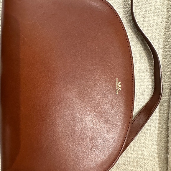 APC Half Moon in Brown🇫🇷 - Picture 7 of 10